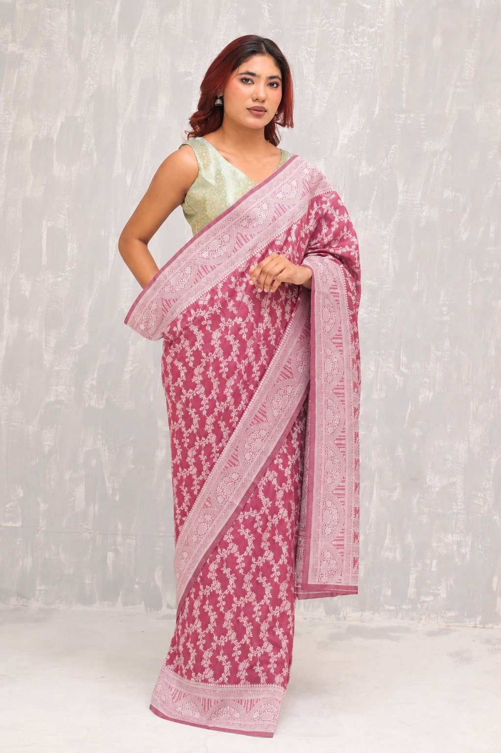 Leaf Jaal Magenta Pure Cotton Saree With Strip Blouse